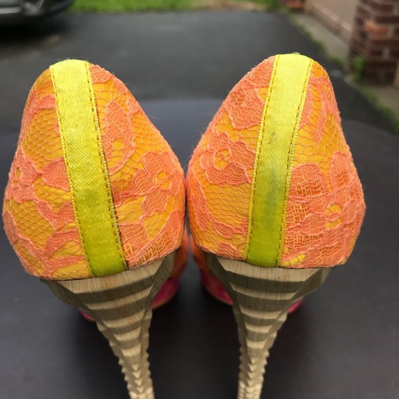 RACHEL ROY KEEDAN Orange Yellow Pink Lace Platform Pump Stilettos Heels Size 6 - Picture 13 of 16